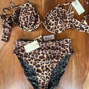 Good American Leopard Bikini Set